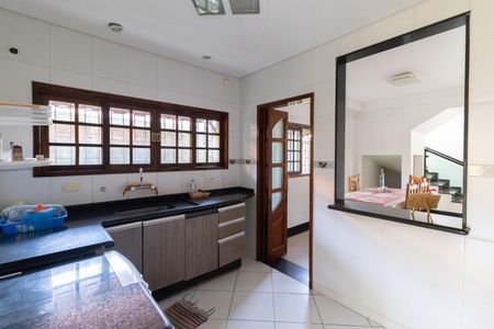 Casa à venda com 276m², 3 quartos e 2 vagasCozinha