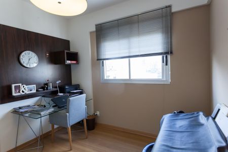 Apartamento à venda com 140m², 3 quartos e 3 vagas Apartamento à venda com 140m², 3 quartos e 3 vagasSuite 1