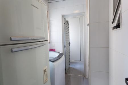 Apartamento à venda com 140m², 3 quartos e 3 vagas Apartamento à venda com 140m², 3 quartos e 3 vagasÁrea de Serviço