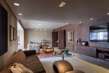 Apartamento à venda com 140m², 3 quartos e 3 vagas Apartamento à venda com 140m², 3 quartos e 3 vagasSala