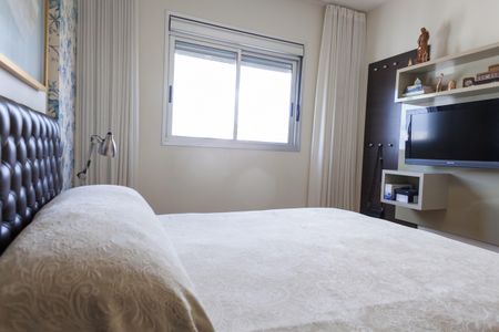 Apartamento à venda com 140m², 3 quartos e 3 vagas Apartamento à venda com 140m², 3 quartos e 3 vagasSuite 2