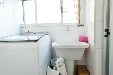 Apartamento à venda com 140m², 3 quartos e 3 vagas Apartamento à venda com 140m², 3 quartos e 3 vagasÁrea de Serviço