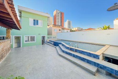 Casa à venda com 597m², 5 quartos e 8 vagasPiscina - Área de Lazer