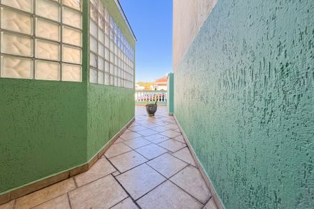 Casa à venda com 597m², 5 quartos e 8 vagasVaranda da Suíte 3