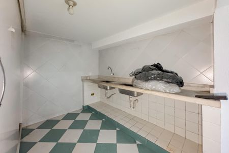 Casa à venda com 597m², 5 quartos e 8 vagasCopa Salão de Festas - Subsolo