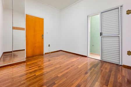Casa à venda com 597m², 5 quartos e 8 vagasSuíte 3