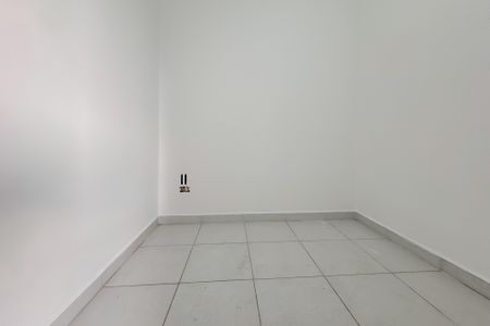 Casa à venda com 597m², 5 quartos e 8 vagasQuarto de Serviço