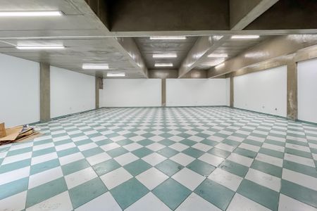 Casa à venda com 597m², 5 quartos e 8 vagasEspaço Salão de festas