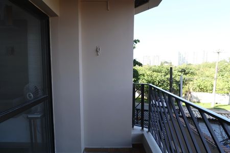 Apartamento para alugar com 90m², 2 quartos e 1 vagaVaranda