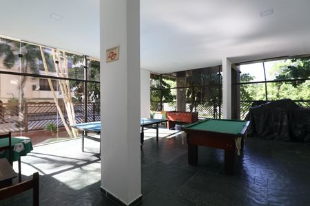 Apartamento para alugar com 90m², 2 quartos e 1 vagaÁrea comum - Salão de jogos