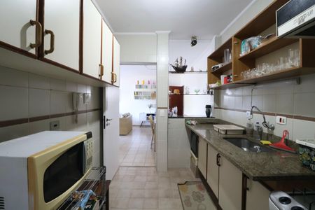 Apartamento para alugar com 90m², 2 quartos e 1 vagaCozinha