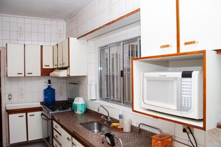 Casa à venda com 100m², 3 quartos e sem vaga Casa à venda com 100m², 3 quartos e sem vagaCozinha