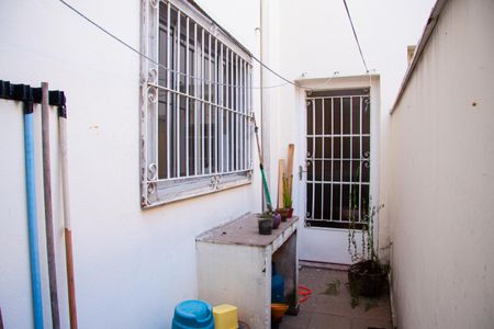 Casa à venda com 100m², 3 quartos e sem vaga Casa à venda com 100m², 3 quartos e sem vagaLavanderia