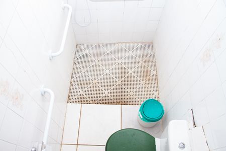 Casa à venda com 100m², 3 quartos e sem vaga Casa à venda com 100m², 3 quartos e sem vagaBanheiro de Serviço