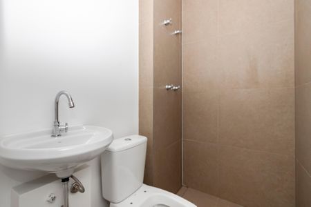 Apartamento à venda com 201m², 3 quartos e 3 vagas Apartamento à venda com 201m², 3 quartos e 3 vagasBanheiro de Serviço