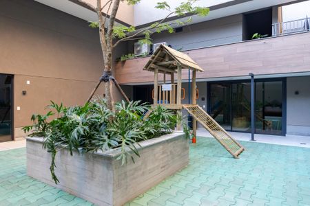 Apartamento à venda com 201m², 3 quartos e 3 vagas Apartamento à venda com 201m², 3 quartos e 3 vagasPlayground