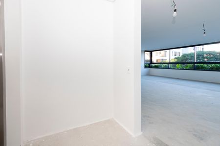 Apartamento à venda com 201m², 3 quartos e 3 vagas Apartamento à venda com 201m², 3 quartos e 3 vagasHall de Entrada do Apartamento