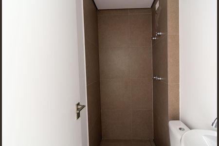 Apartamento à venda com 201m², 3 quartos e 3 vagas Apartamento à venda com 201m², 3 quartos e 3 vagasBanheiro de Serviço