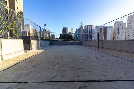 Apartamento à venda com 201m², 3 quartos e 3 vagas Apartamento à venda com 201m², 3 quartos e 3 vagasÁrea Esportiva