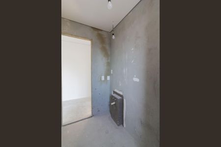 Apartamento à venda com 201m², 3 quartos e 3 vagas Apartamento à venda com 201m², 3 quartos e 3 vagasBanheiro da Suíte 2