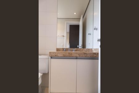 Apartamento à venda com 116m², 3 quartos e 2 vagasBanheiro da Suíte 1