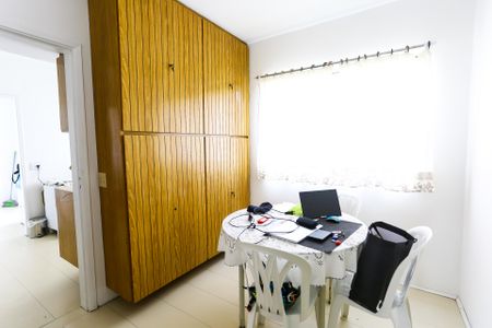 Apartamento à venda com 180m², 4 quartos e 3 vagas Apartamento à venda com 180m², 4 quartos e 3 vagasCopa