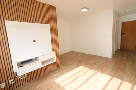 Apartamento para alugar com 65m², 2 quartos e 1 vagaSala