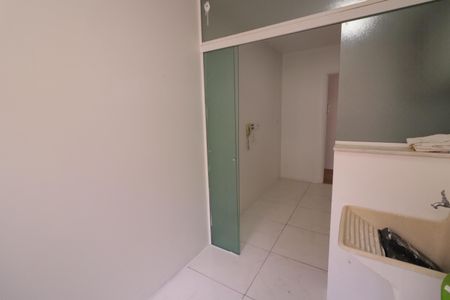 Apartamento para alugar com 65m², 2 quartos e 1 vagaCozinha e Área de Serviço