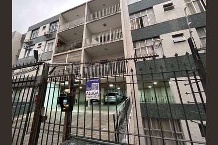Apartamento para alugar com 140m², 3 quartos e 1 vaga Apartamento para alugar com 140m², 3 quartos e 1 vagaPlaquinha
