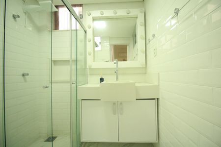 Apartamento para alugar com 140m², 3 quartos e 1 vaga Apartamento para alugar com 140m², 3 quartos e 1 vagaBanheiro Suíte