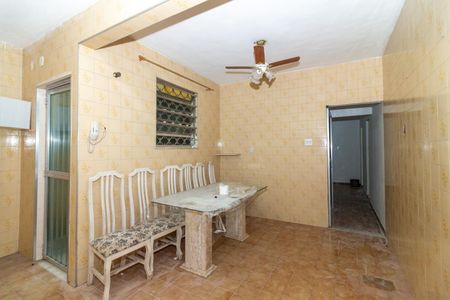 Casa de condomínio para alugar com 85m², 2 quartos e 1 vagaCopa