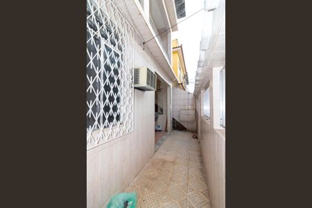 Casa de condomínio para alugar com 85m², 2 quartos e 1 vagaVaranda