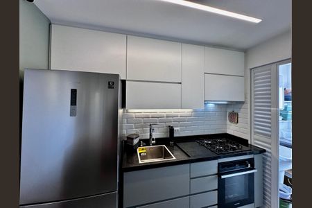 Apartamento à venda com 75m², 2 quartos e 1 vaga Apartamento à venda com 75m², 2 quartos e 1 vagaCozinha