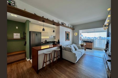 Apartamento à venda com 75m², 2 quartos e 1 vaga Apartamento à venda com 75m², 2 quartos e 1 vagaSala