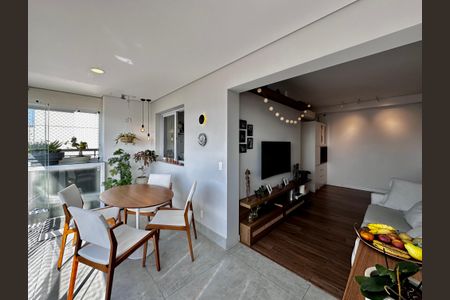 Apartamento à venda com 75m², 2 quartos e 1 vaga Apartamento à venda com 75m², 2 quartos e 1 vagaCozinha