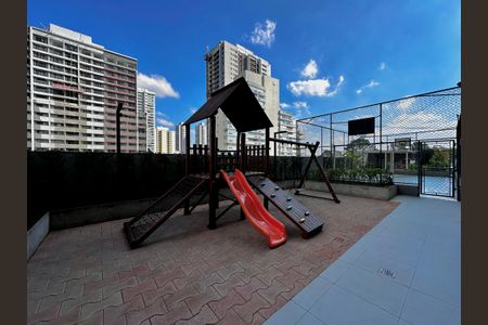 Apartamento à venda com 75m², 2 quartos e 1 vaga Apartamento à venda com 75m², 2 quartos e 1 vagaPlayground