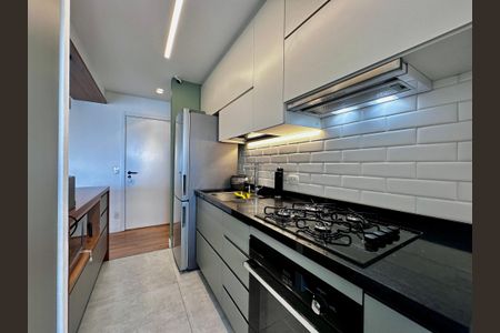 Apartamento à venda com 75m², 2 quartos e 1 vaga Apartamento à venda com 75m², 2 quartos e 1 vagaCozinha