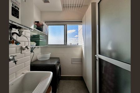 Apartamento à venda com 75m², 2 quartos e 1 vaga Apartamento à venda com 75m², 2 quartos e 1 vagaÁrea de Serviço