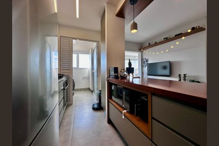 Apartamento à venda com 75m², 2 quartos e 1 vaga Apartamento à venda com 75m², 2 quartos e 1 vagaCozinha