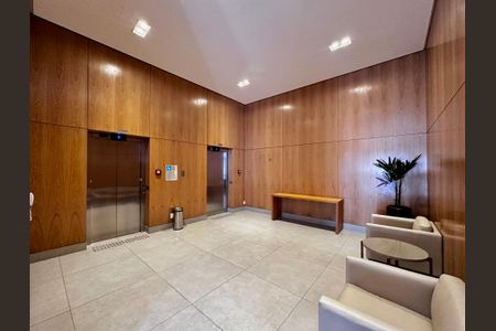 Apartamento à venda com 75m², 2 quartos e 1 vaga Apartamento à venda com 75m², 2 quartos e 1 vagaHall Social Bloco