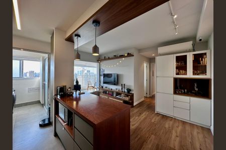 Apartamento à venda com 75m², 2 quartos e 1 vaga Apartamento à venda com 75m², 2 quartos e 1 vagaSala