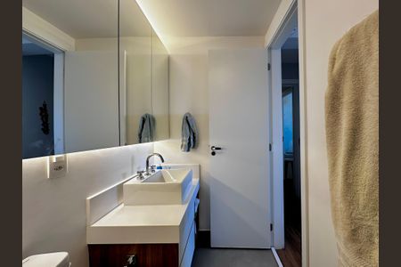Apartamento à venda com 75m², 2 quartos e 1 vaga Apartamento à venda com 75m², 2 quartos e 1 vagaBanheiro Suíte