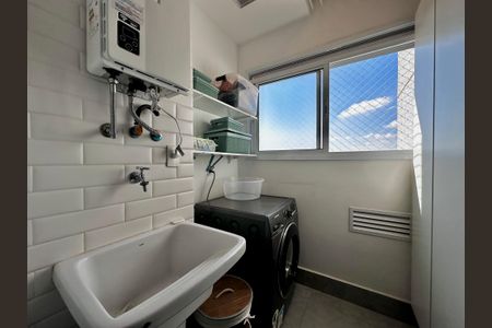 Apartamento à venda com 75m², 2 quartos e 1 vaga Apartamento à venda com 75m², 2 quartos e 1 vagaÁrea de Serviço