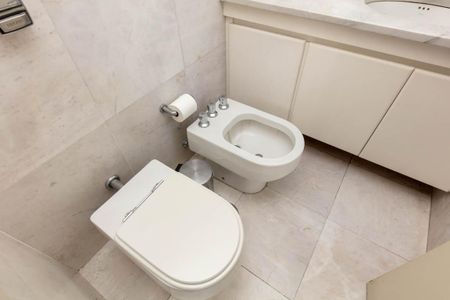 Apartamento à venda com 400m², 4 quartos e 4 vagasBanheiro da Suíte 2