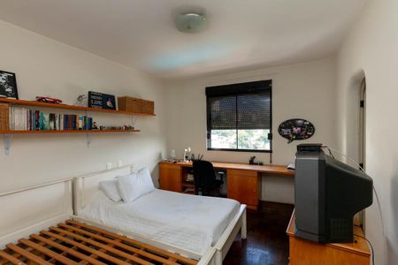 Apartamento à venda com 400m², 4 quartos e 4 vagasSuíte 3