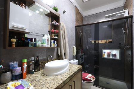 Casa à venda com 320m², 4 quartos e 7 vagasBanheiro Social