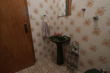 Casa à venda com 320m², 4 quartos e 7 vagasLavabo