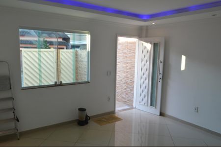 Casa de condomínio à venda com 200m², 3 quartos e 1 vagaSala