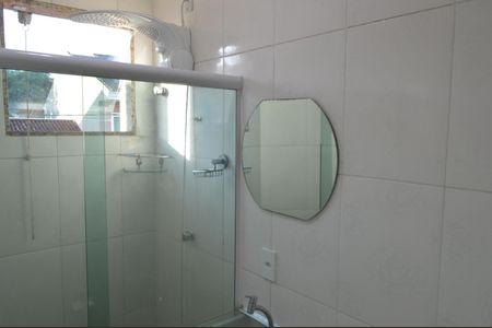 Casa de condomínio à venda com 200m², 3 quartos e 1 vagaBanheiro da Suíte