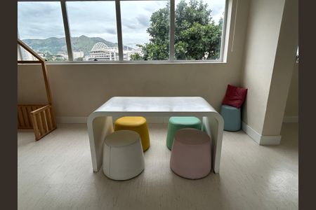 Apartamento à venda com 75m², 3 quartos e 1 vagaArea comum